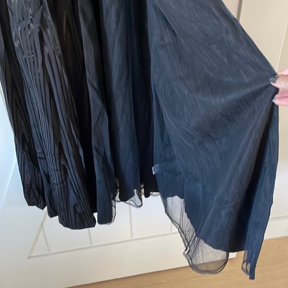 Lovers + Friends Kent Tiered Maxi Black Open Cut-Out Front Dress Small 4-6 NWT - Picture 7 of 11